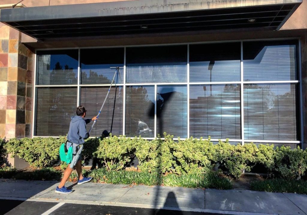 Restaurant Exterior Cleaning